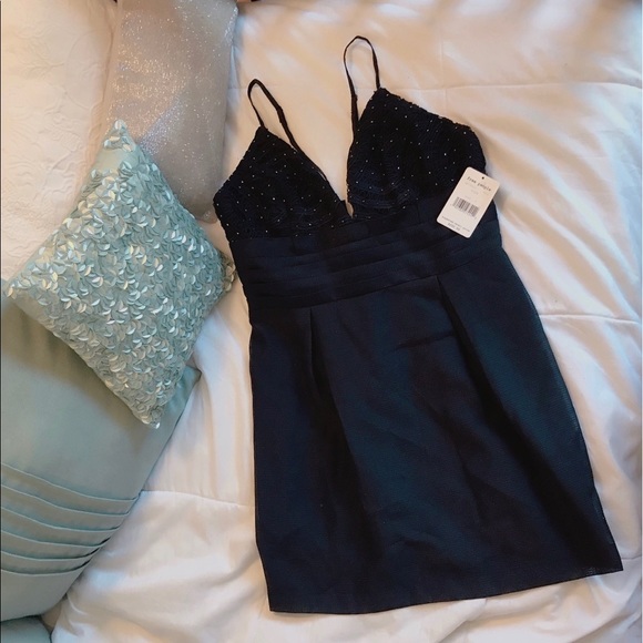 NWT Free People Size 6 black mini dress - Picture 2 of 5